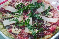 A HayWays pizza